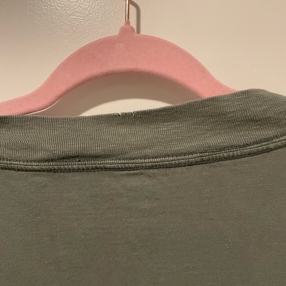 aerie Olive Green V-Neck Distressed Boyfriend Tee Size Large - Picture 5 of 6